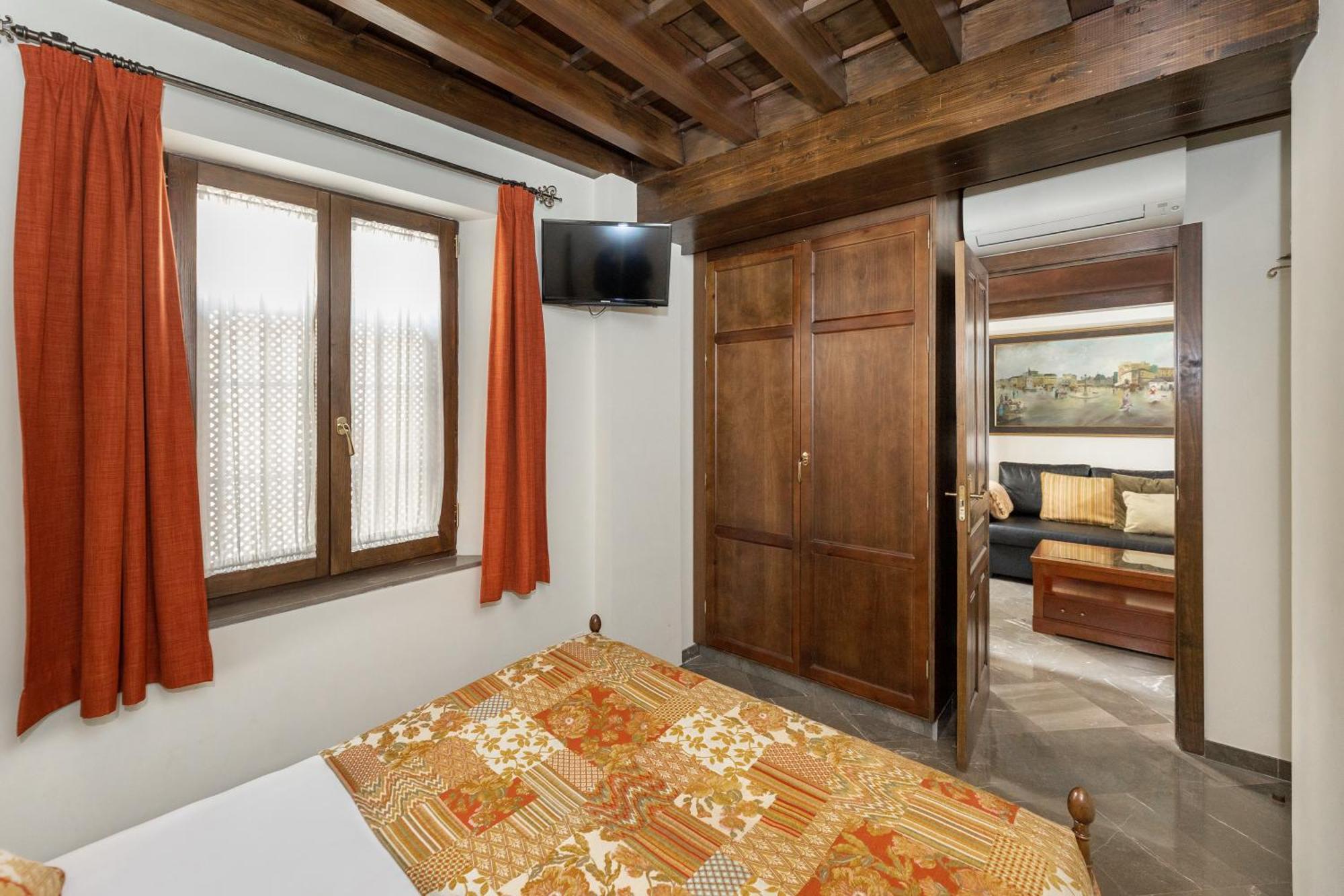 Apartamentos En Pleno Centro, Aljibe Rodrigo Del Campo 1C 그라나다 외부 사진